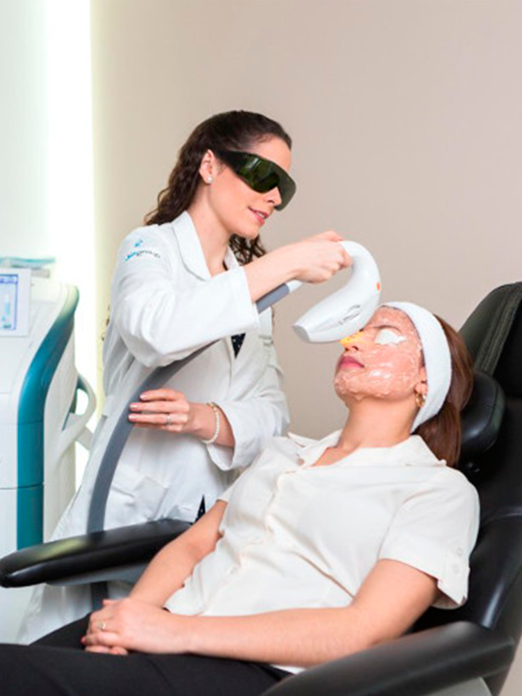 Láser para Estrías y Cicatrices M22/ResurFX